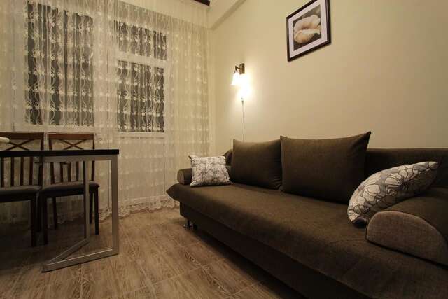 Апартаменты Nadezhda Apartments on Kazybek bi st. Алматы-18