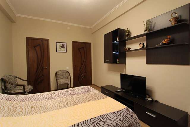 Апартаменты Nadezhda Apartments on Kazybek bi st. Алматы-5